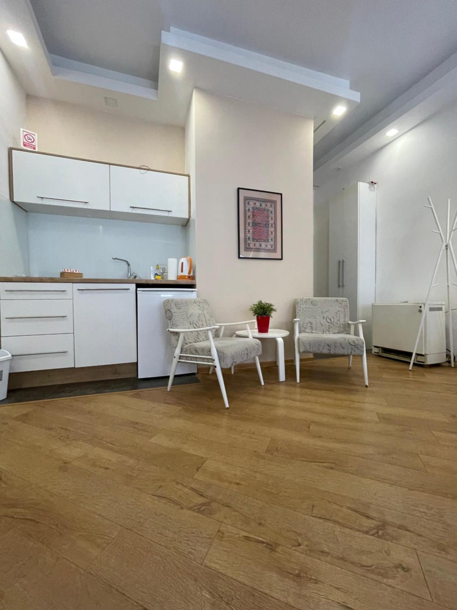 Relax Exclusive Free Public Parking Apartment *